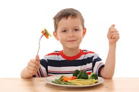 How to teach children to eat healthy?   
